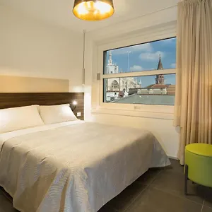 Enjoy Duomo - Flavio Baracchini 9 - Guest house